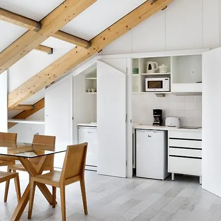 Hello Bairro Alto Apartment